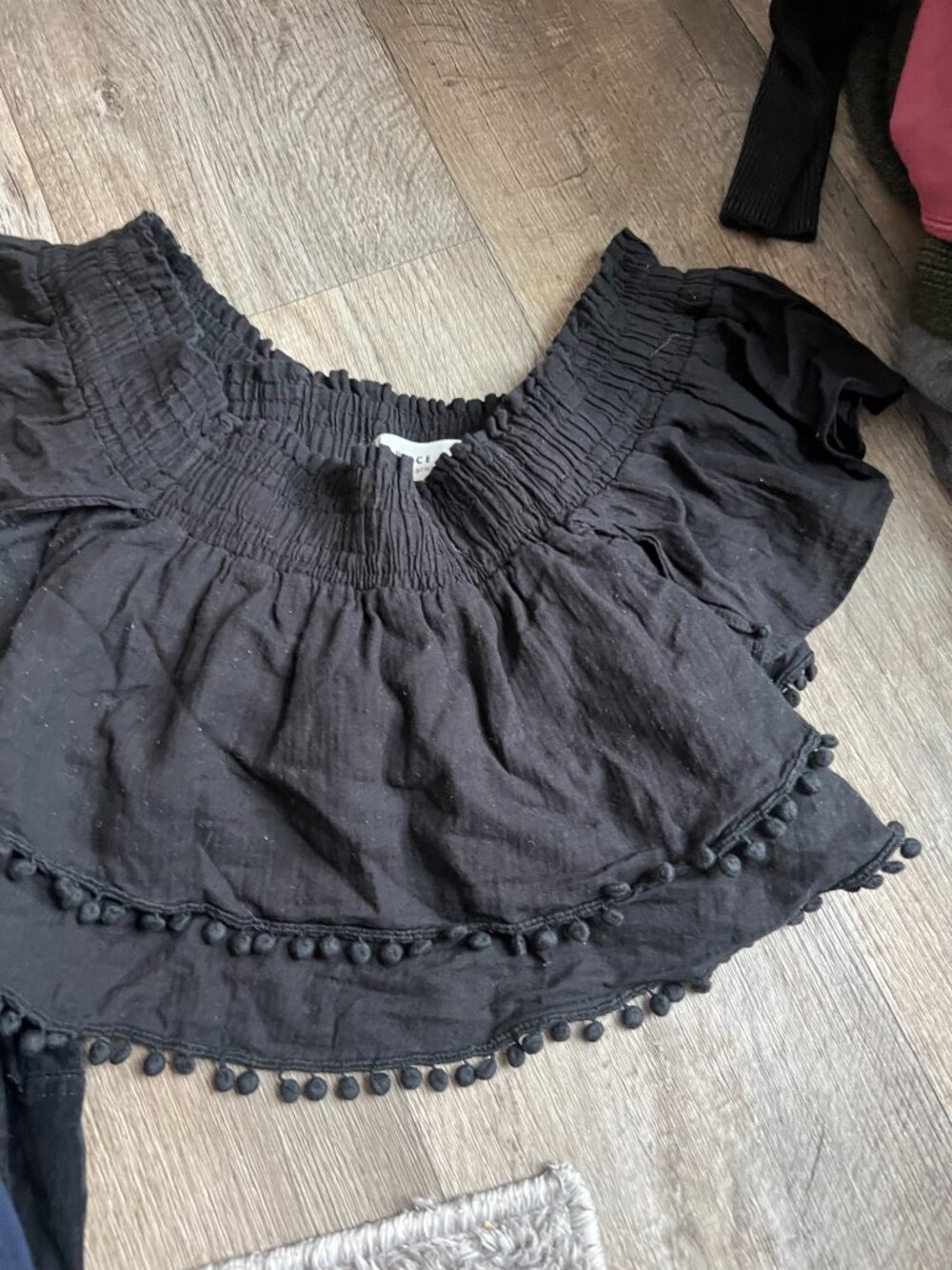 APIECE APART Off Shoulder RISAL Ruffle Crop Top XS - Picture 3 of 10